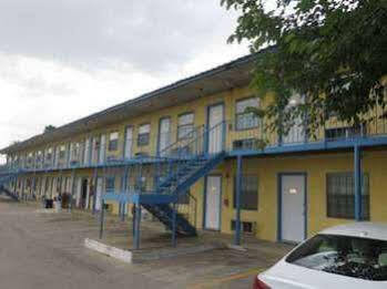 Loma Alta Motel Ларедо Екстер'єр фото